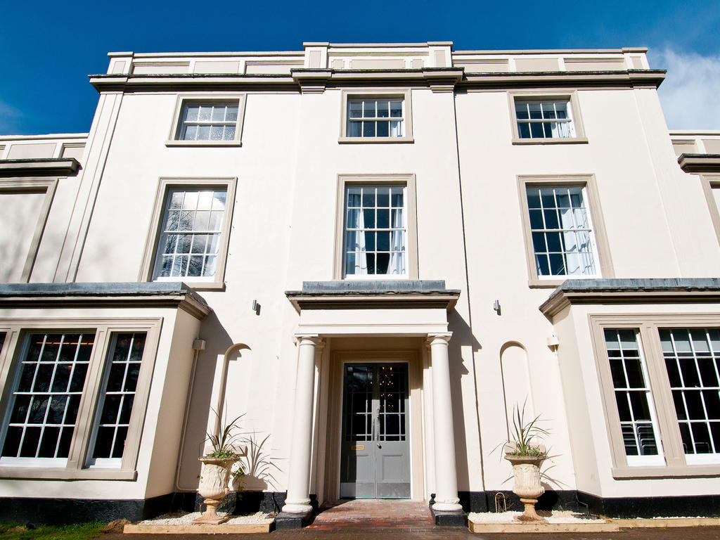 Yha Stratford-Upon-Avon Hostel Bagian luar foto