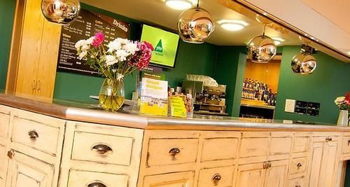 Yha Stratford-Upon-Avon Hostel Bagian luar foto