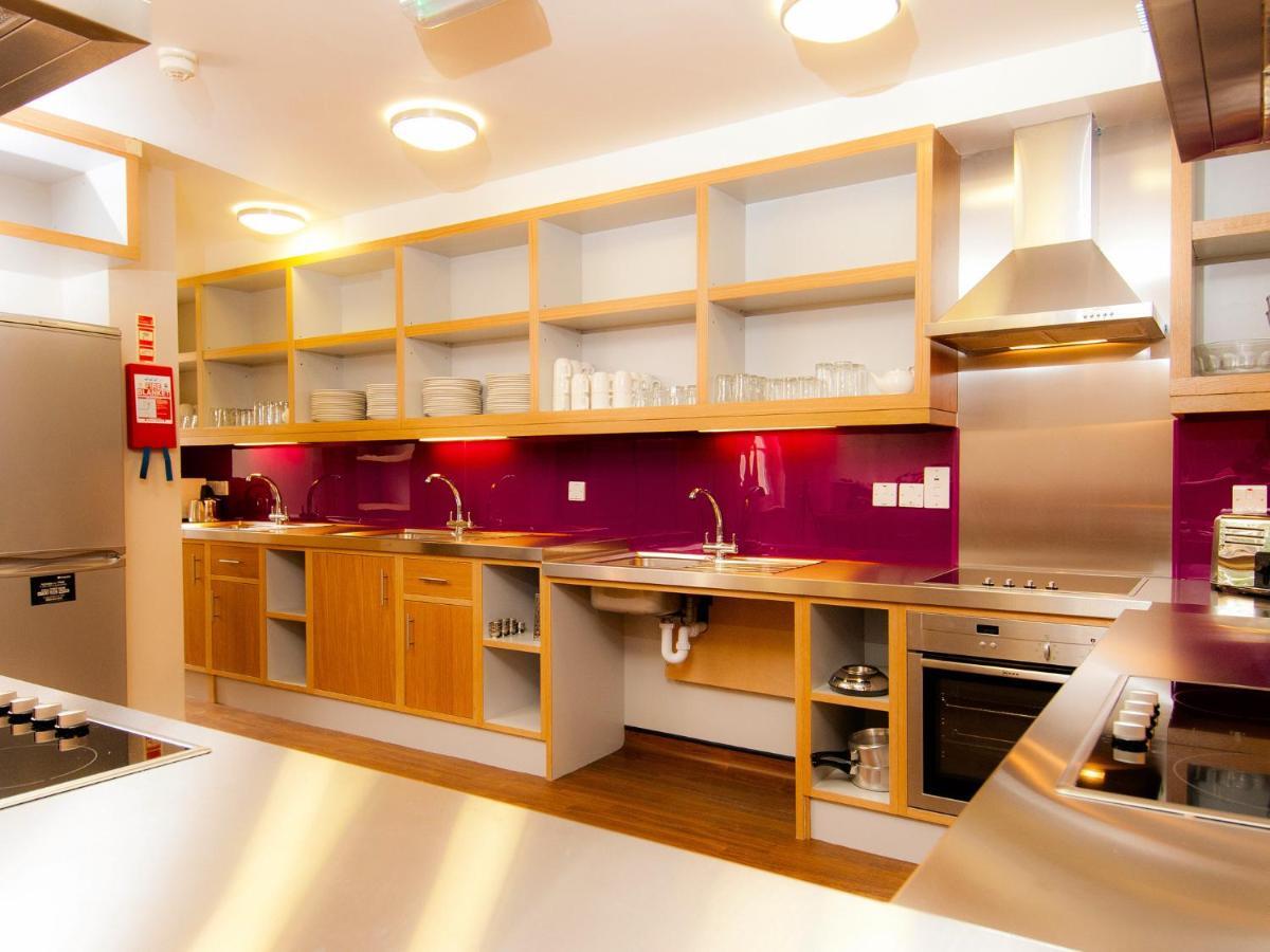 Yha Stratford-Upon-Avon Hostel Bagian luar foto